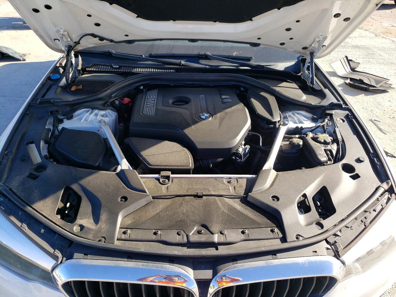 2018 BMW 530 I - zdjęcie 11