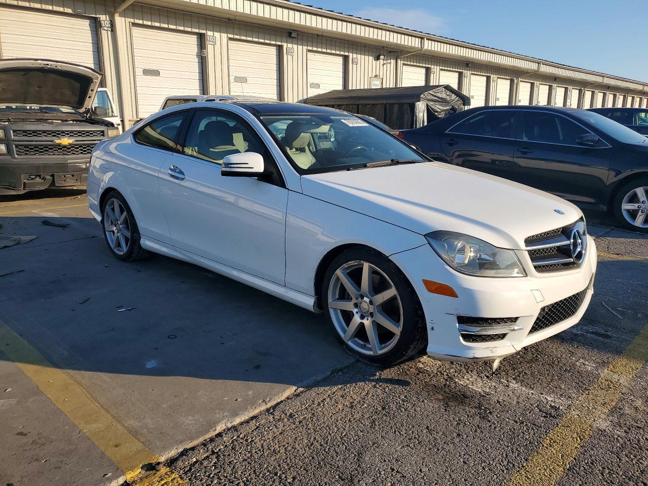 2015 Mercedes-Benz C 350 4Matic - zdjęcie 4