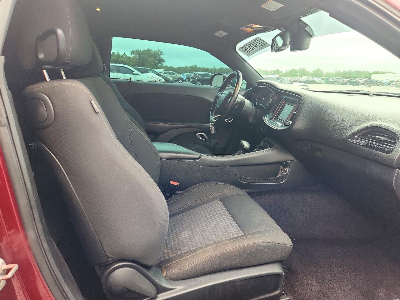 2018 Dodge Challenger Sxt - zdjęcie 10