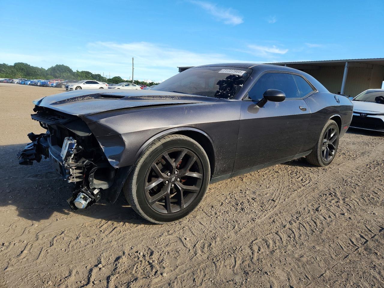 2020 Dodge Challenger Sxt - zdjęcie główne