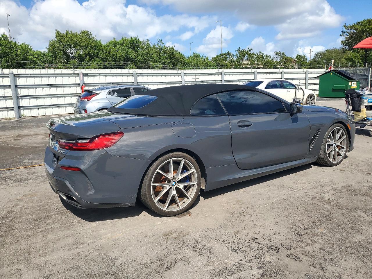 2019 BMW Seria 8 Cabrio 850i - zdjęcie 3