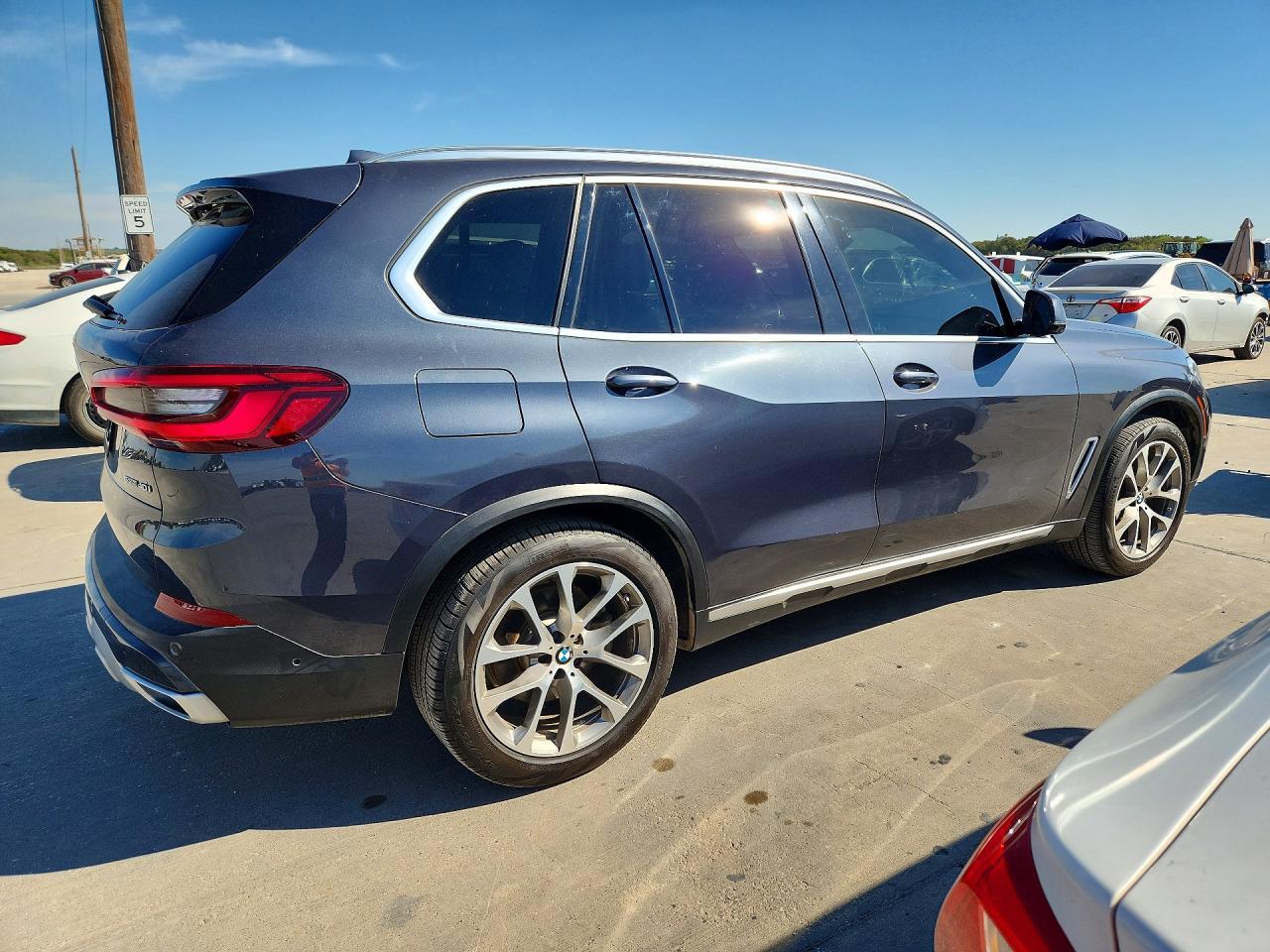 2020 BMW X5 Sdrive 40I - zdjęcie 3