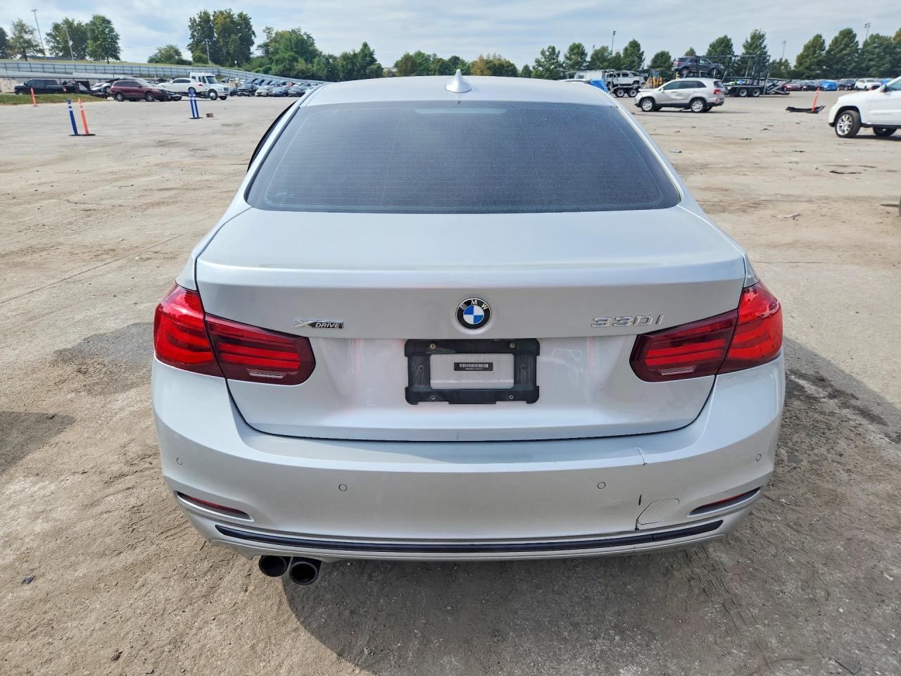 2018 BMW 3 Series - zdjęcie 6