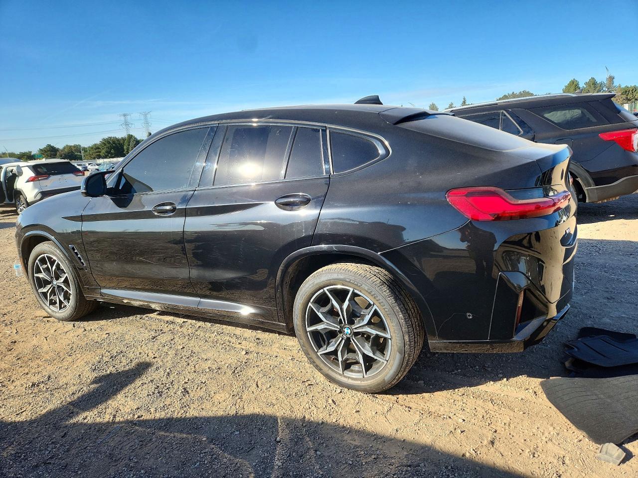 2024 BMW X4 M40I - zdjęcie 2