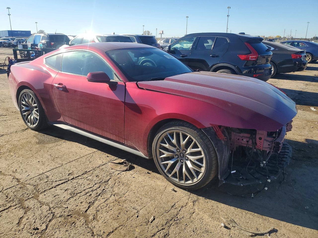 2025 Ford Mustang - zdjęcie 4