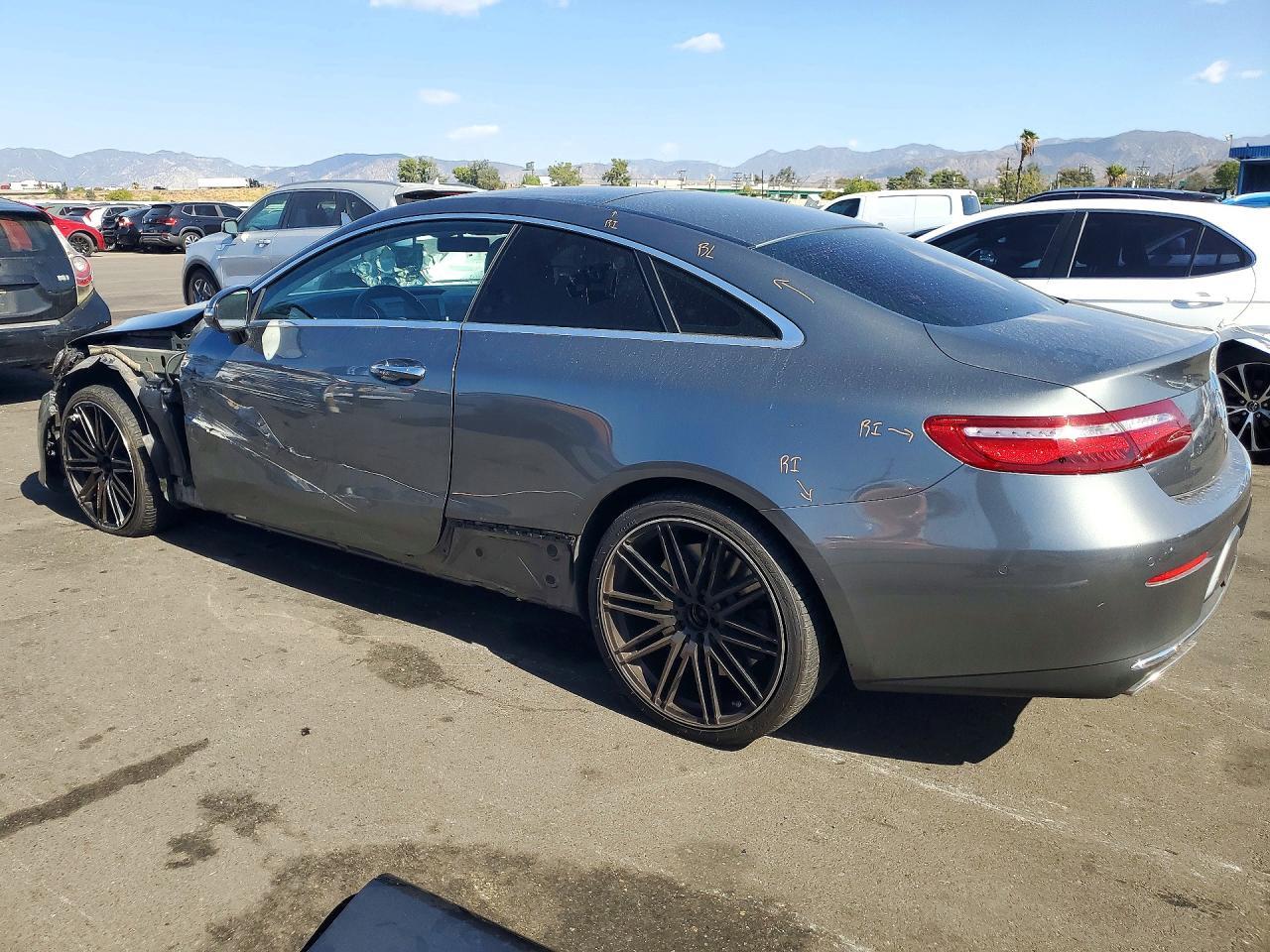 2018 Mercedes-Benz E 400 - zdjęcie 2