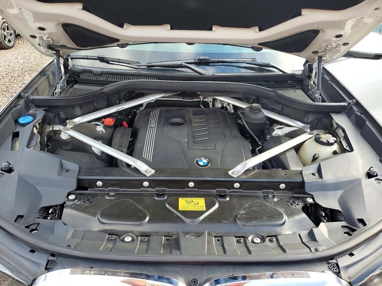 2020 BMW X7 xDrive40I - zdjęcie 12