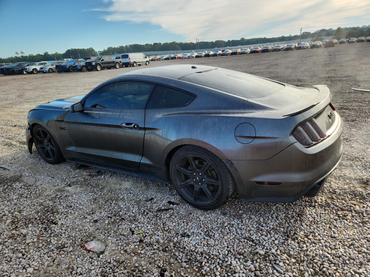 2016 Ford Mustang Gt - zdjęcie 2