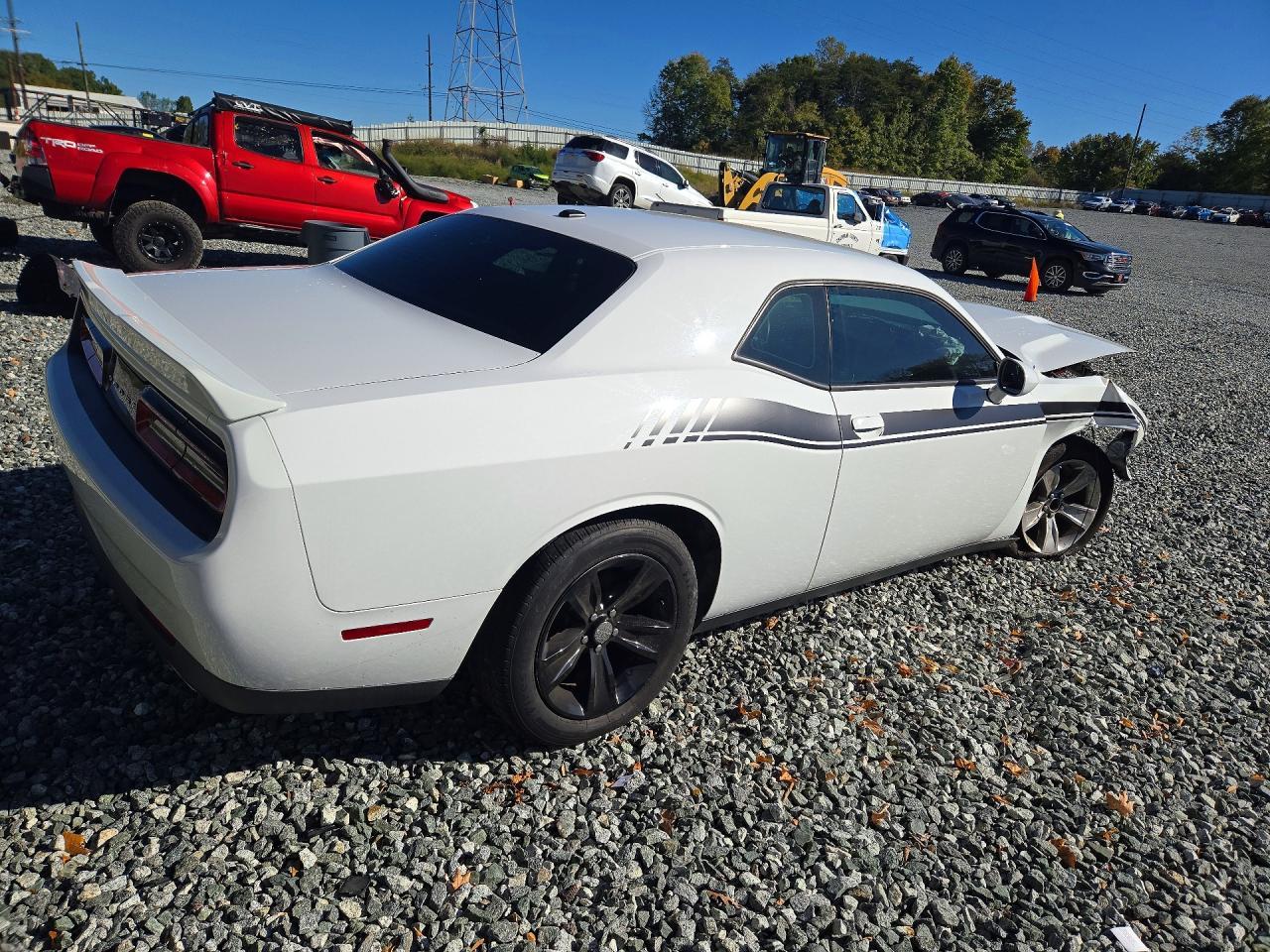 2021 Dodge Challenger Sxt - zdjęcie 3