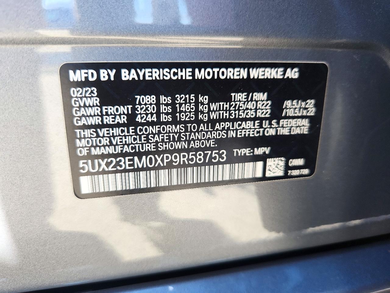 2023 BMW X7 xDrive40I - zdjęcie 13