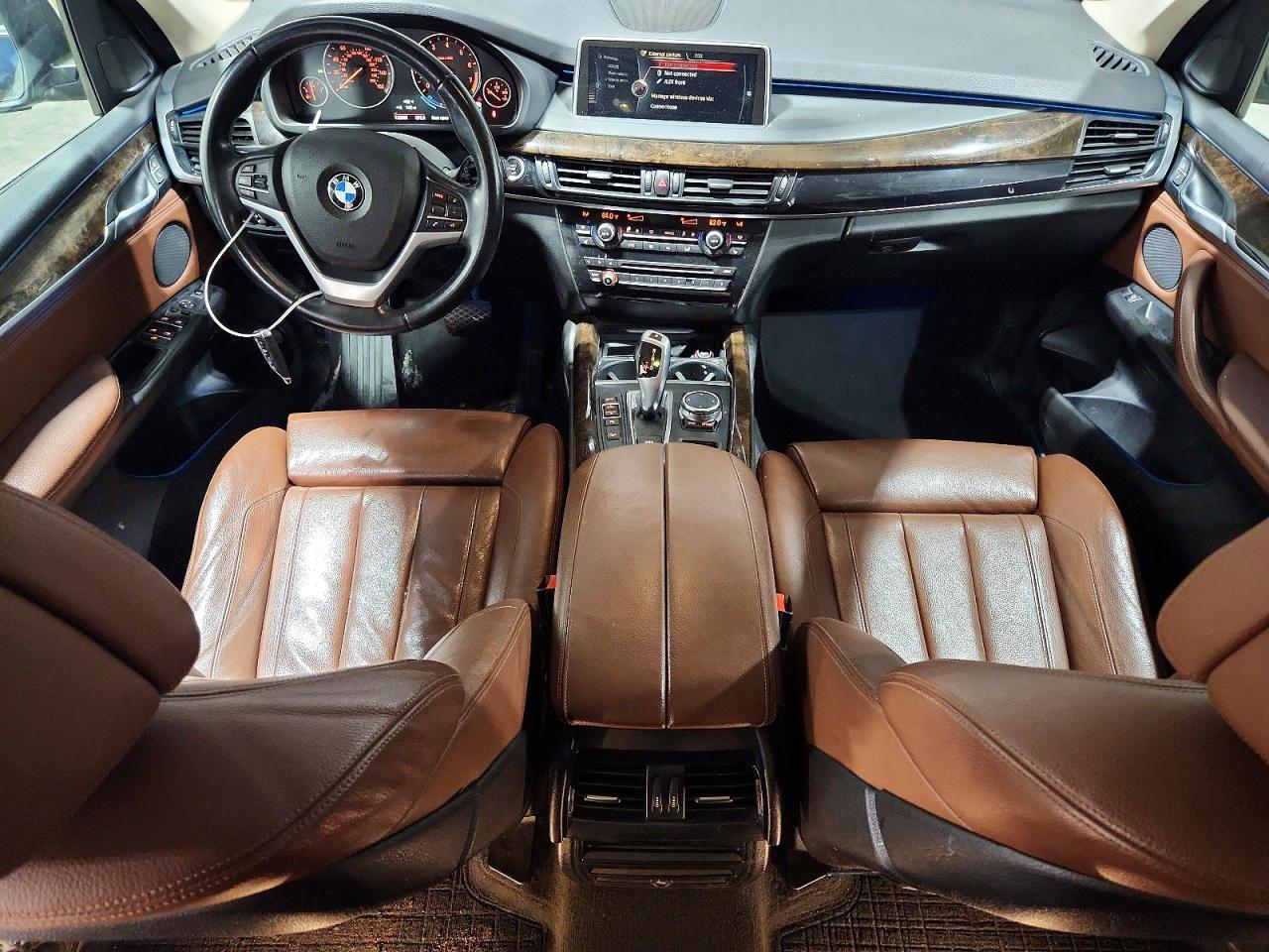 2015 BMW X5 xDrive50I - zdjęcie 8