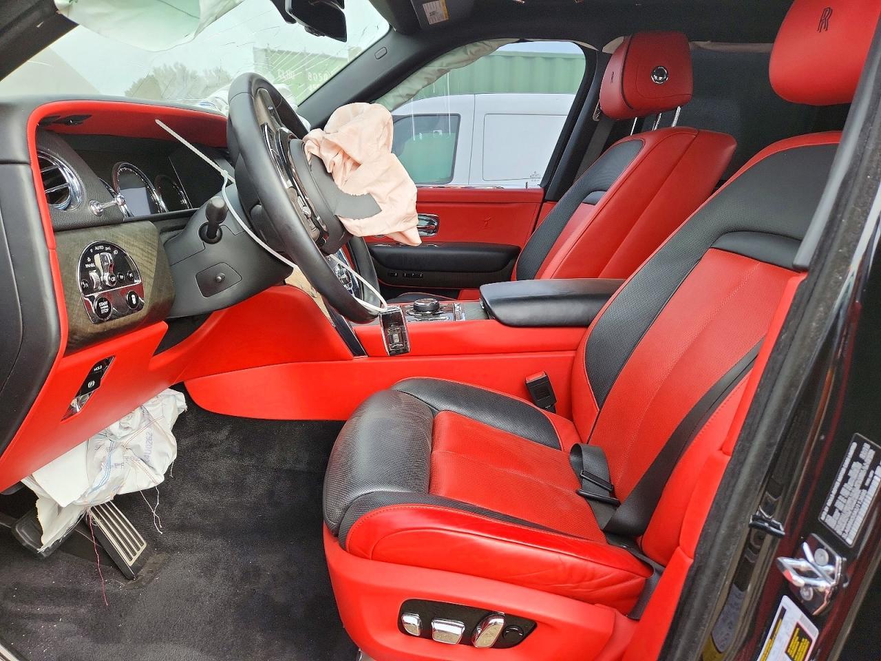 2019 Rolls-Royce Cullinan - zdjęcie 7