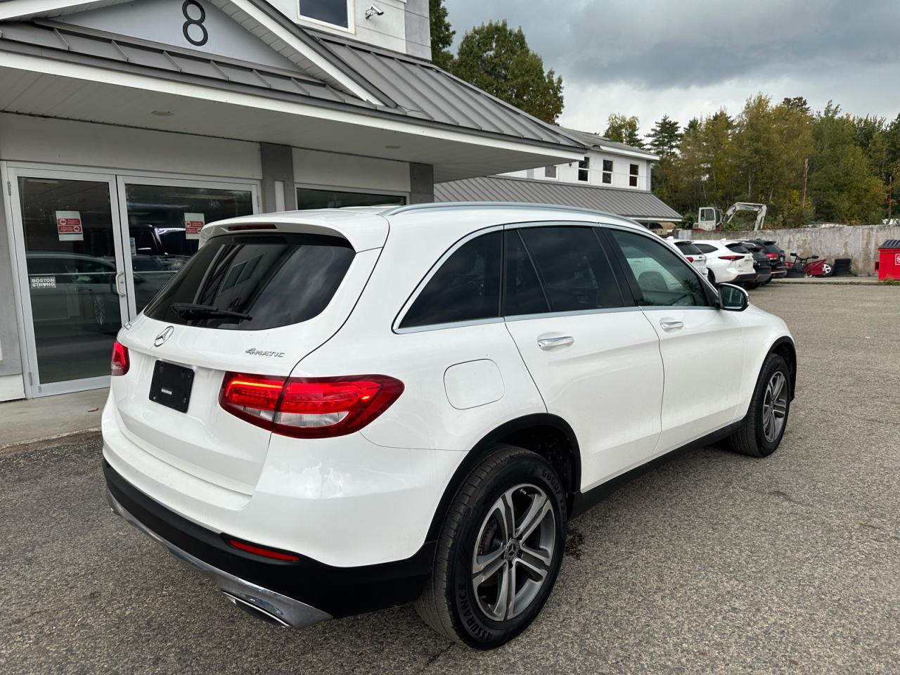 2019 Mercedes-Benz Glc 300 4Matic - zdjęcie 4