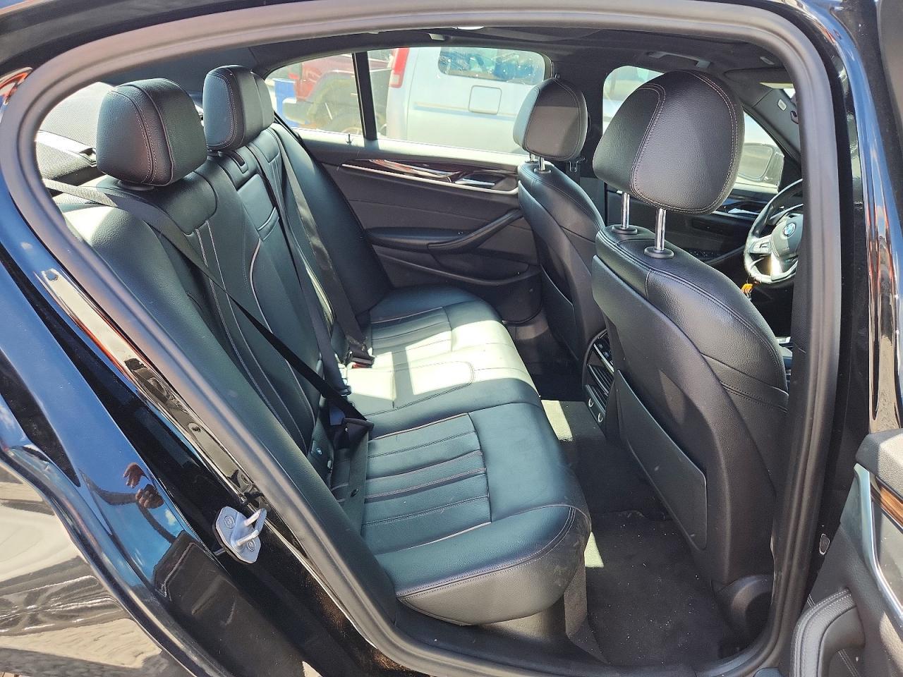 2018 BMW Seria 5 530e - zdjęcie 10