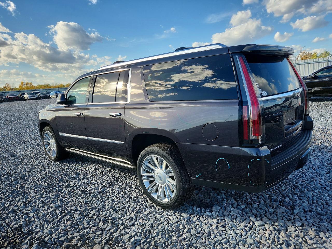 2016 Cadillac Escalade Esv Platinum - zdjęcie 2