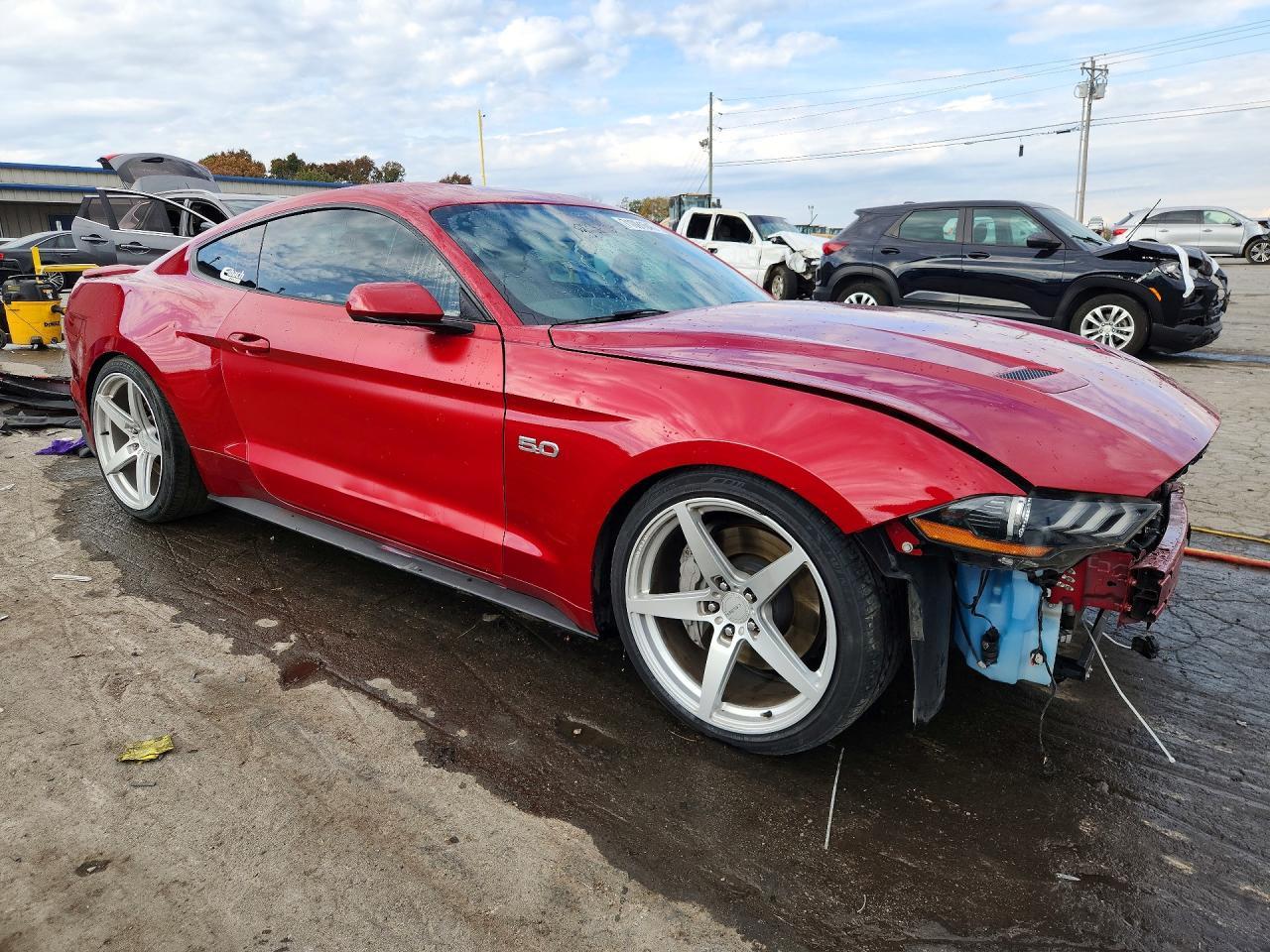 2022 Ford Mustang Gt - zdjęcie 4