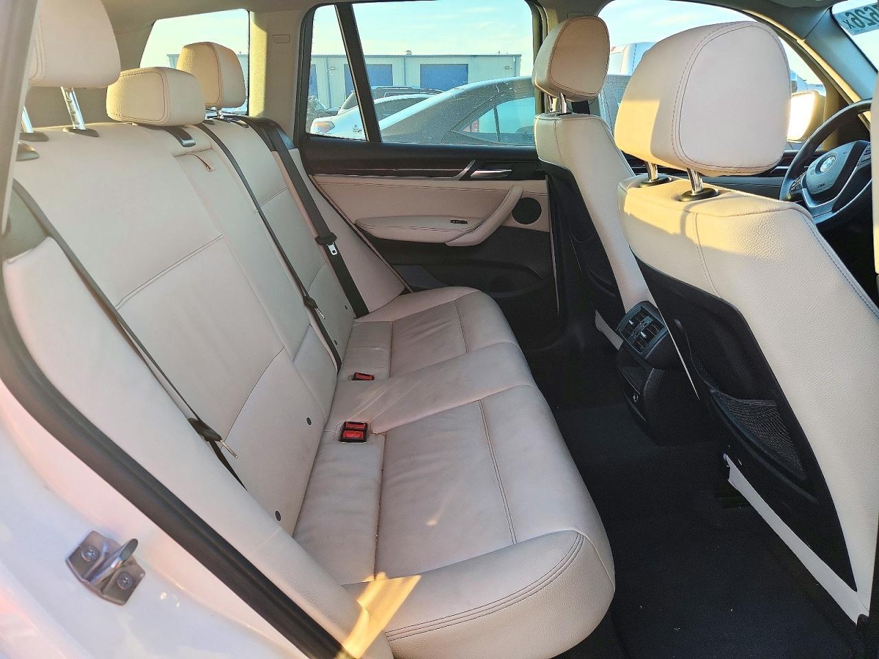 2016 BMW X3 xDrive28I - zdjęcie 11