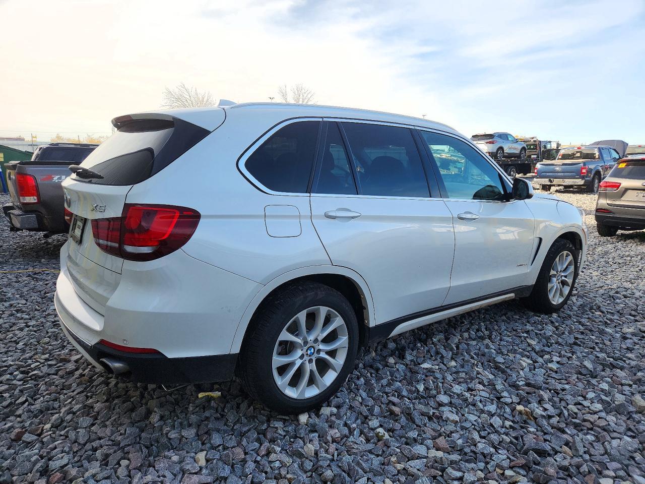 2015 BMW X5 xDrive35I - zdjęcie 3