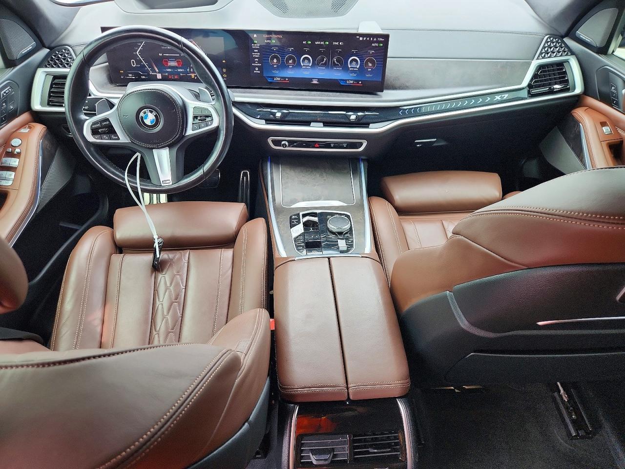 2023 BMW X7 xDrive40I - zdjęcie 8