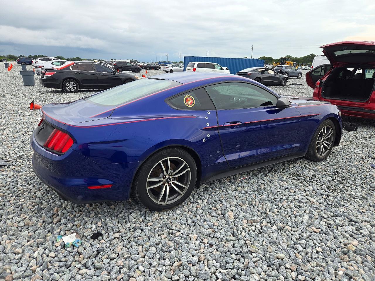 2016 Ford Mustang - zdjęcie 3