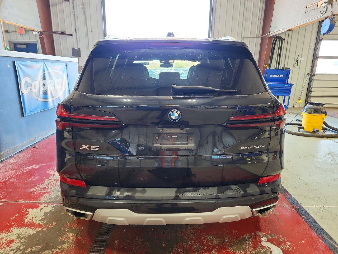 2025 BMW X5 xDrive50E - zdjęcie 6