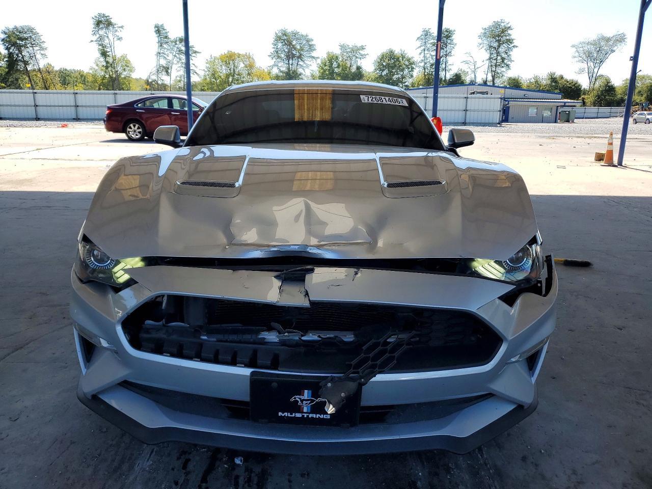 2019 Ford Mustang - zdjęcie 5