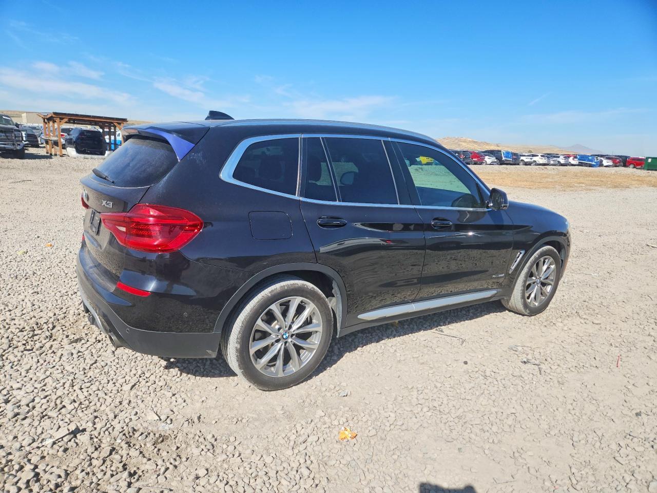 2018 BMW X3 xDrive30I - zdjęcie 3