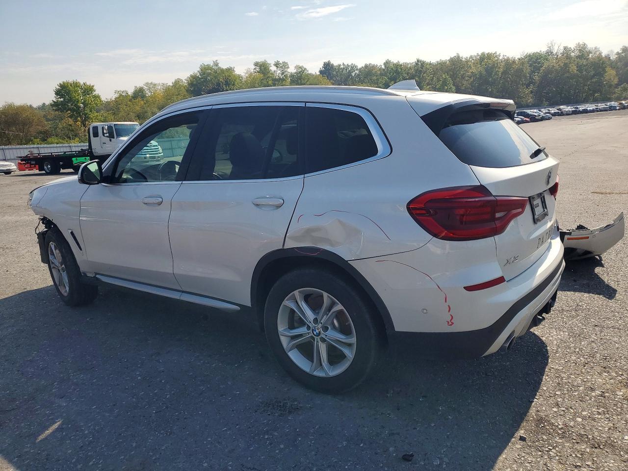 2020 BMW X3 xDrive30I - zdjęcie 2