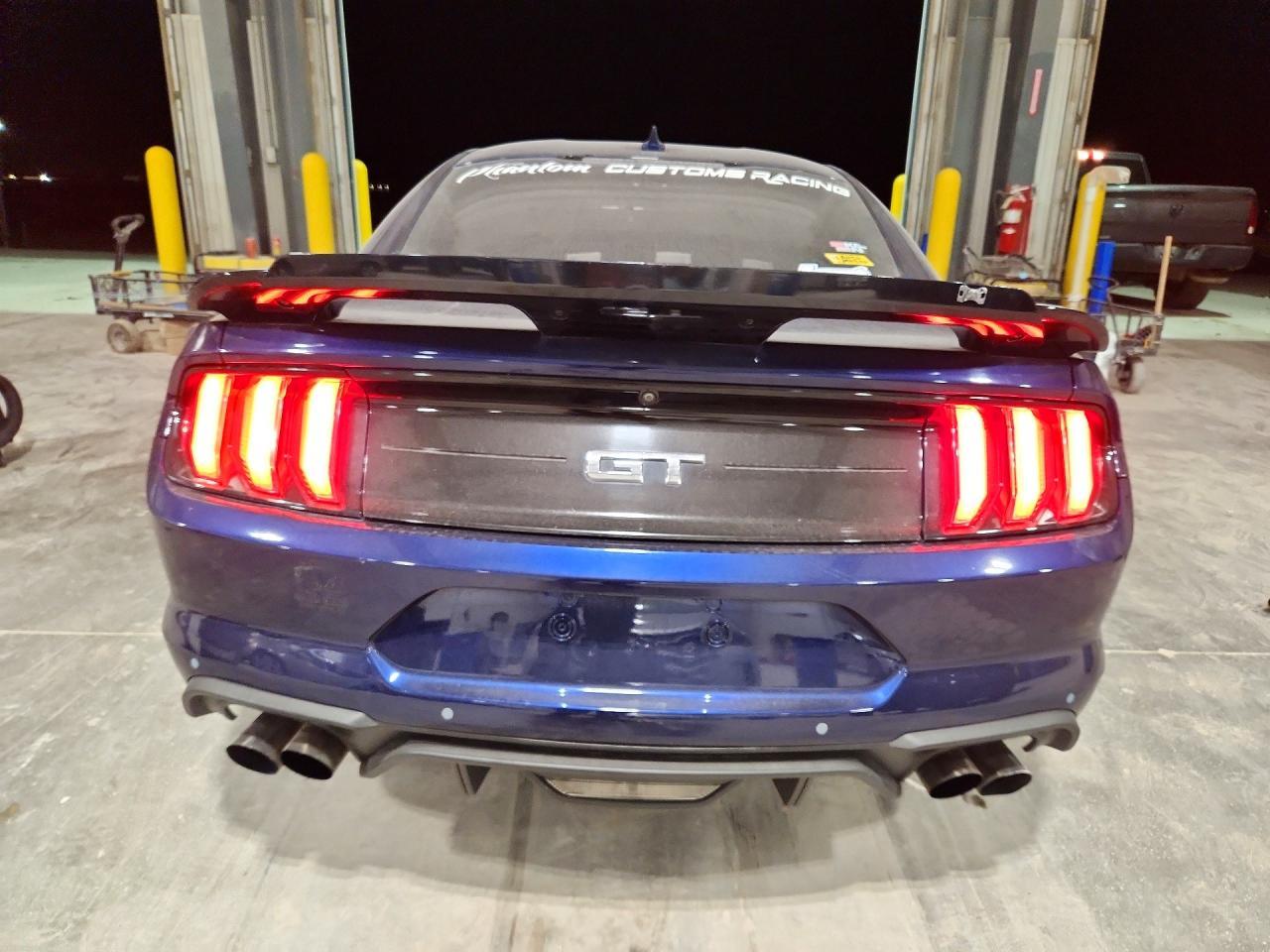 2020 Ford Mustang Gt - zdjęcie 6