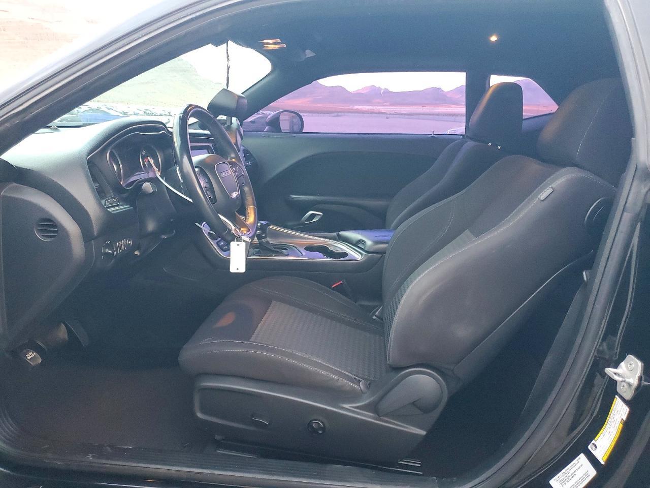 2015 Dodge Challenger R/T - zdjęcie 7