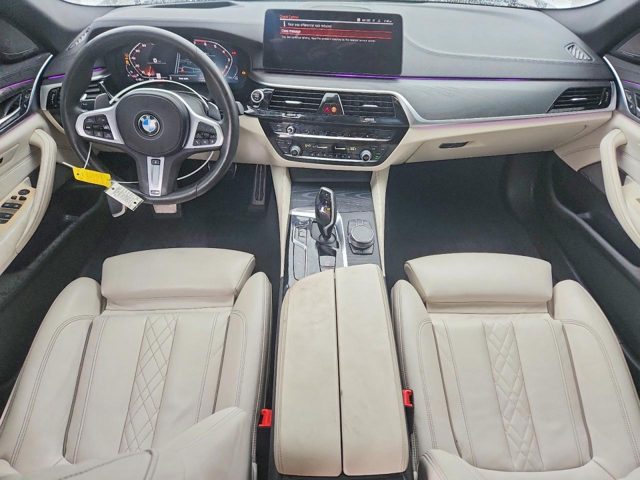 2022 BMW Seria 5 M550i - zdjęcie 8