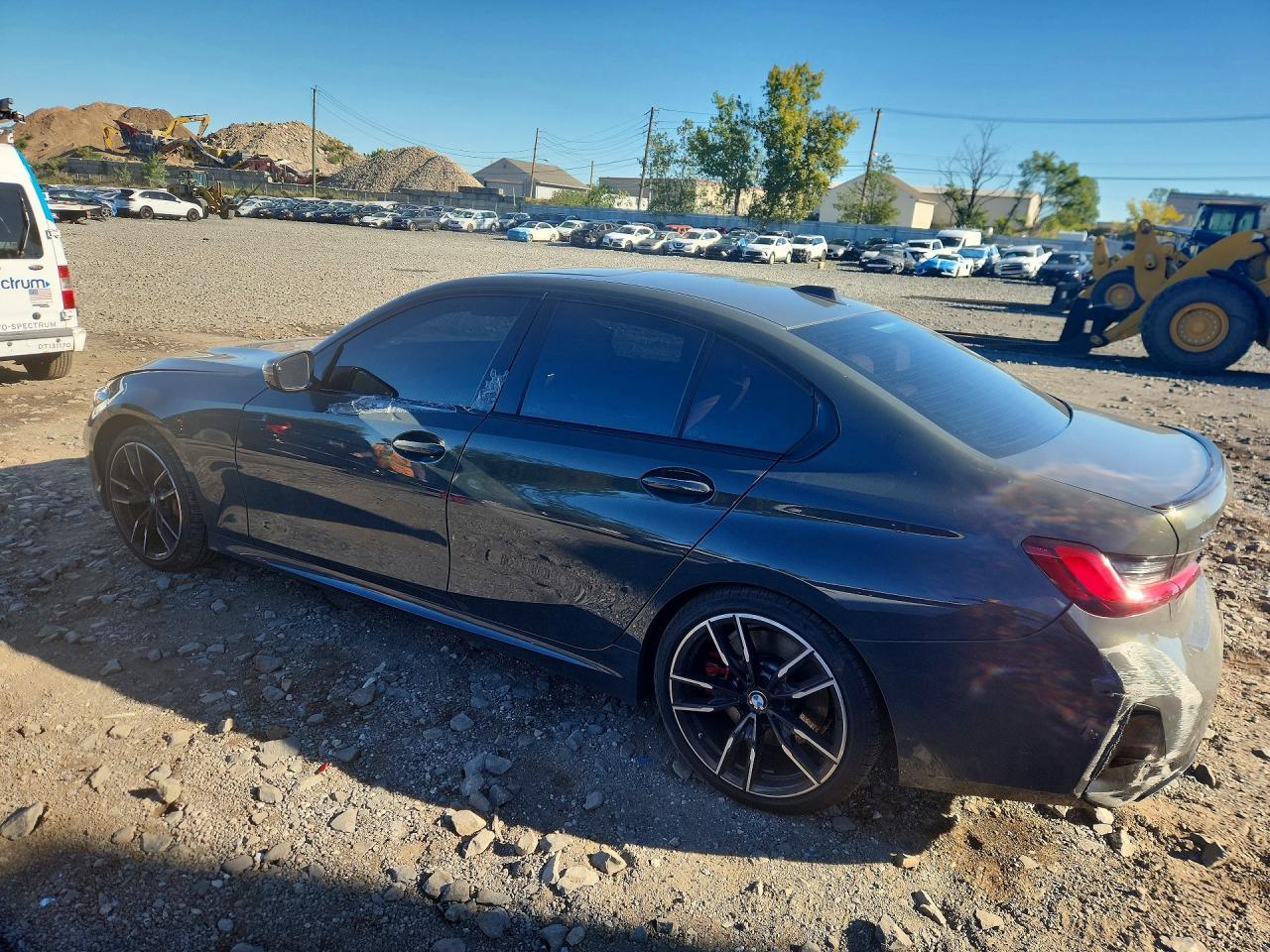 2024 BMW Seria 3 340i - zdjęcie 2