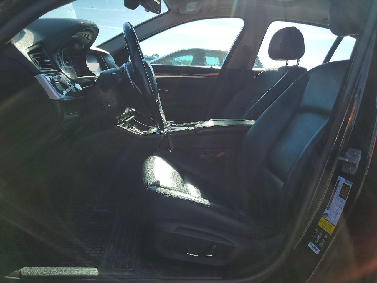 2016 BMW Seria 5 535i - zdjęcie 7