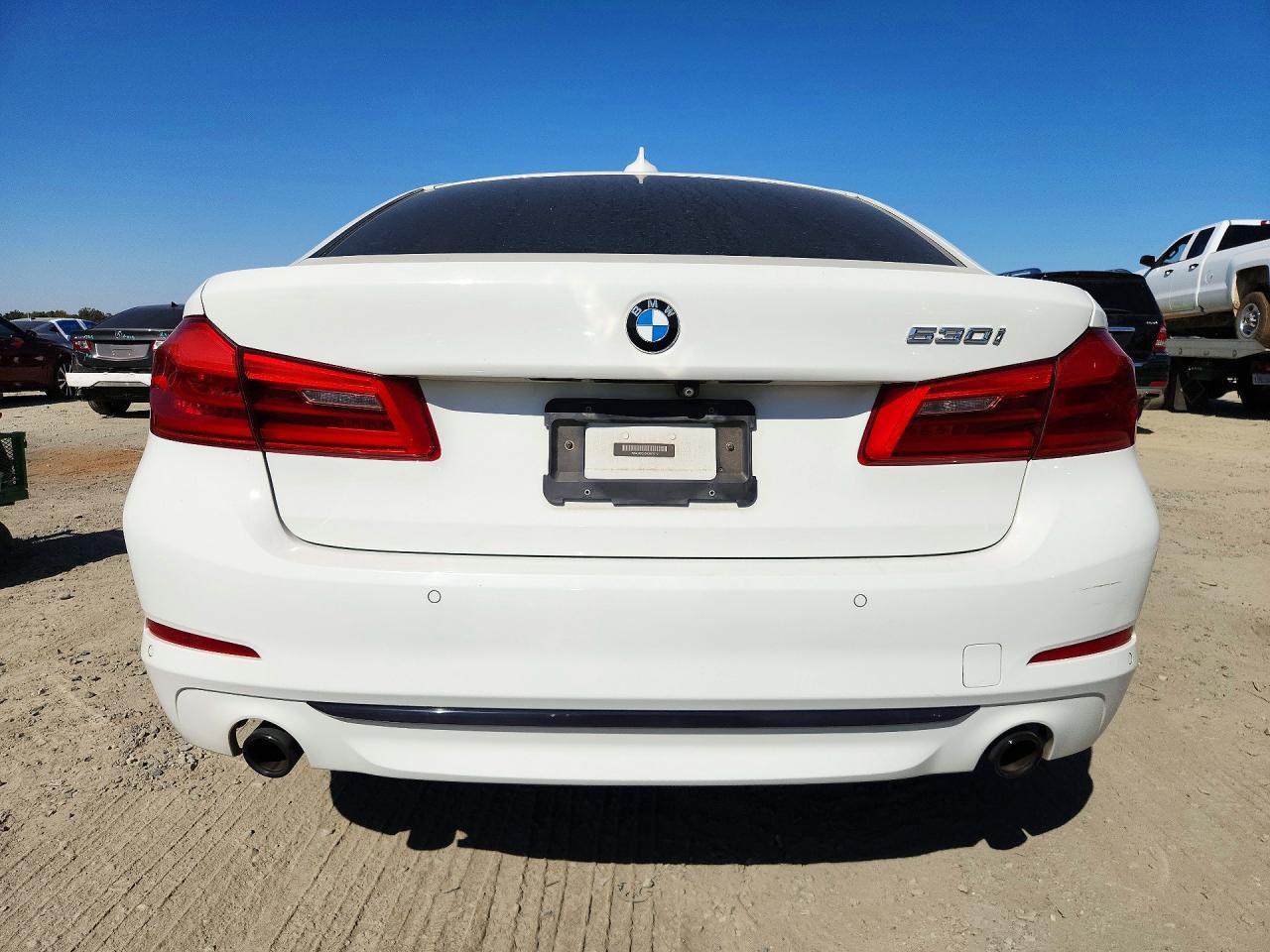 2017 BMW 530 I - zdjęcie 6