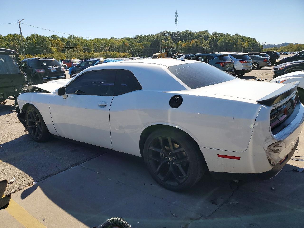 2021 Dodge Challenger Gt - zdjęcie 2