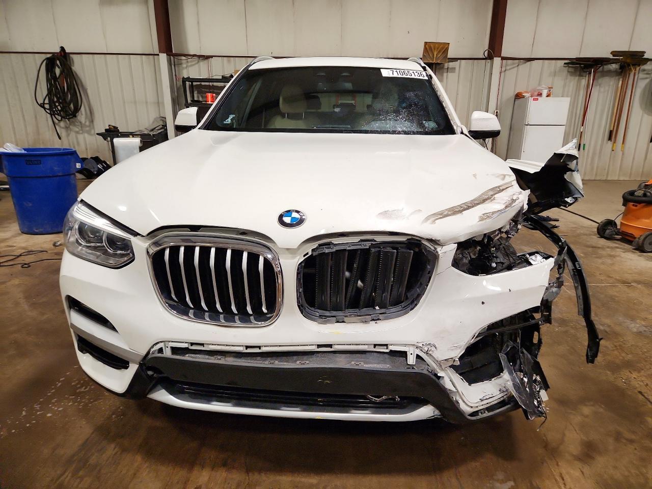 2021 BMW X3 xDrive30I - zdjęcie 5