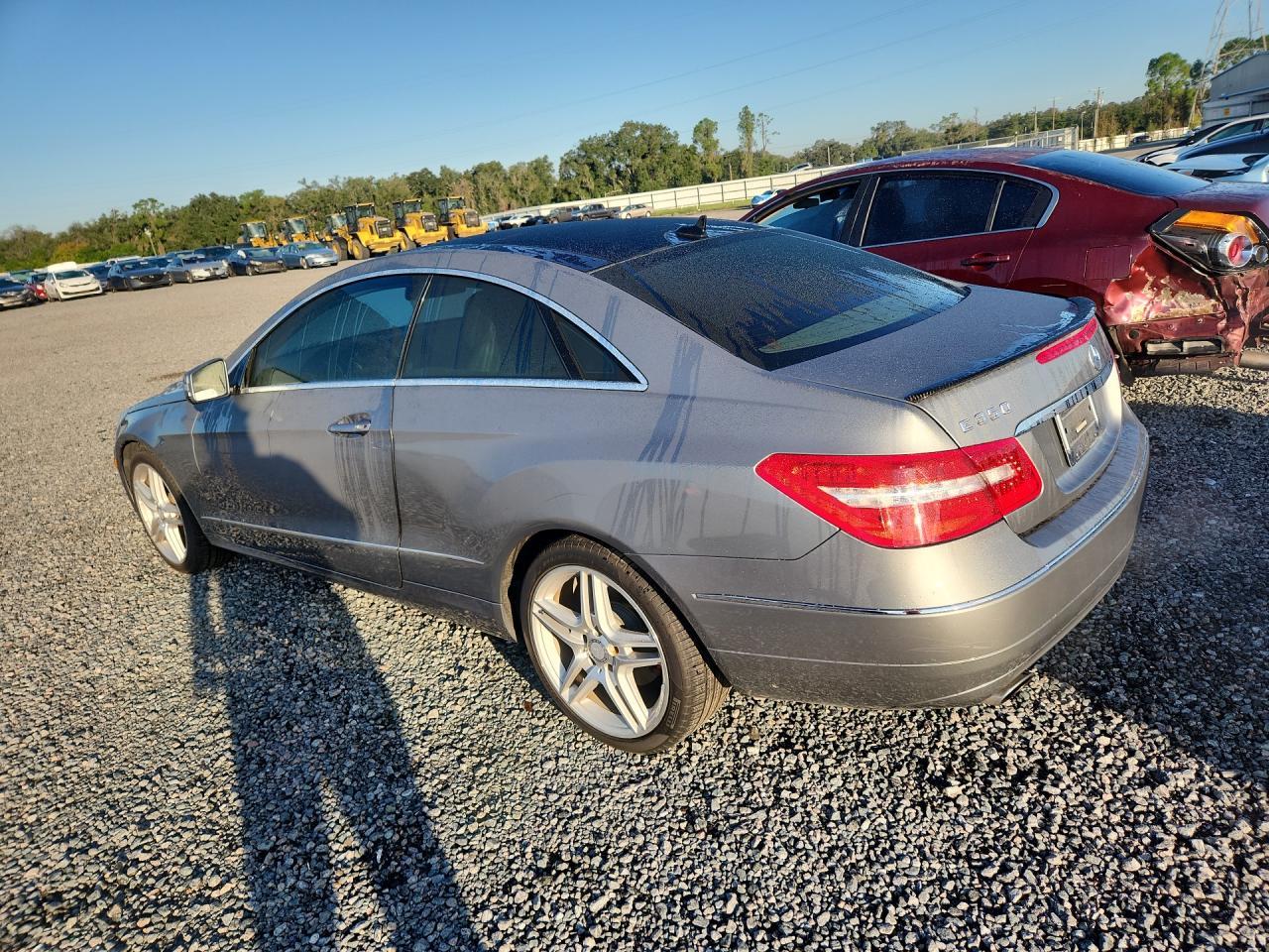 2013 Mercedes-Benz E 350 - zdjęcie 2