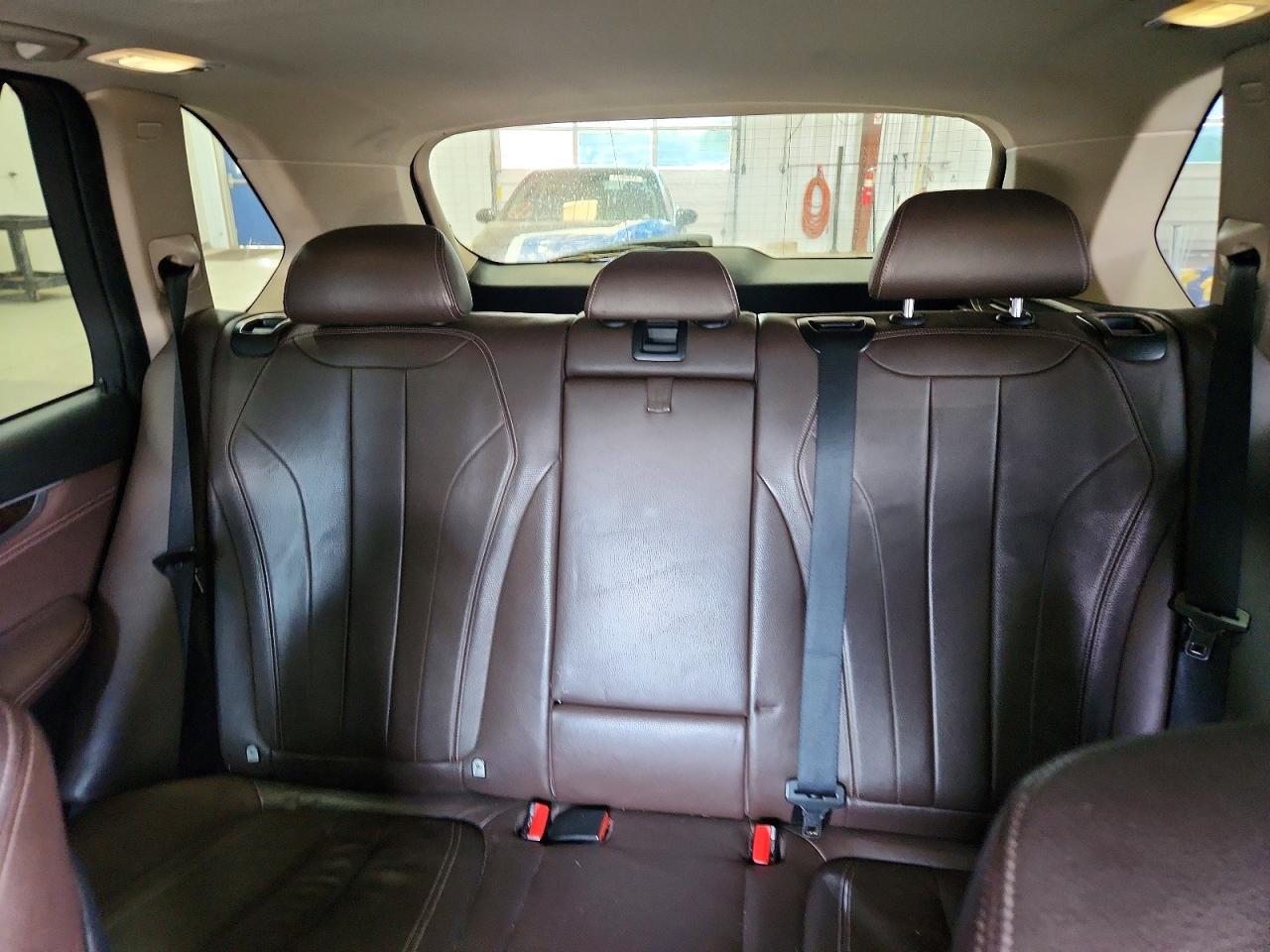 2015 BMW X5 xDrive35D - zdjęcie 10