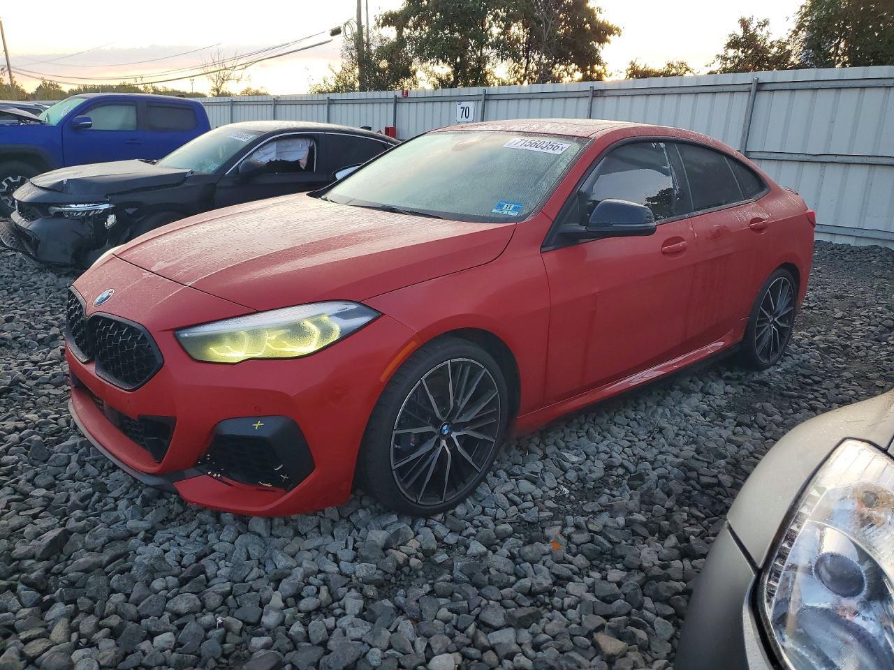 2020 BMW Seria 2 M235i - zdjęcie główne