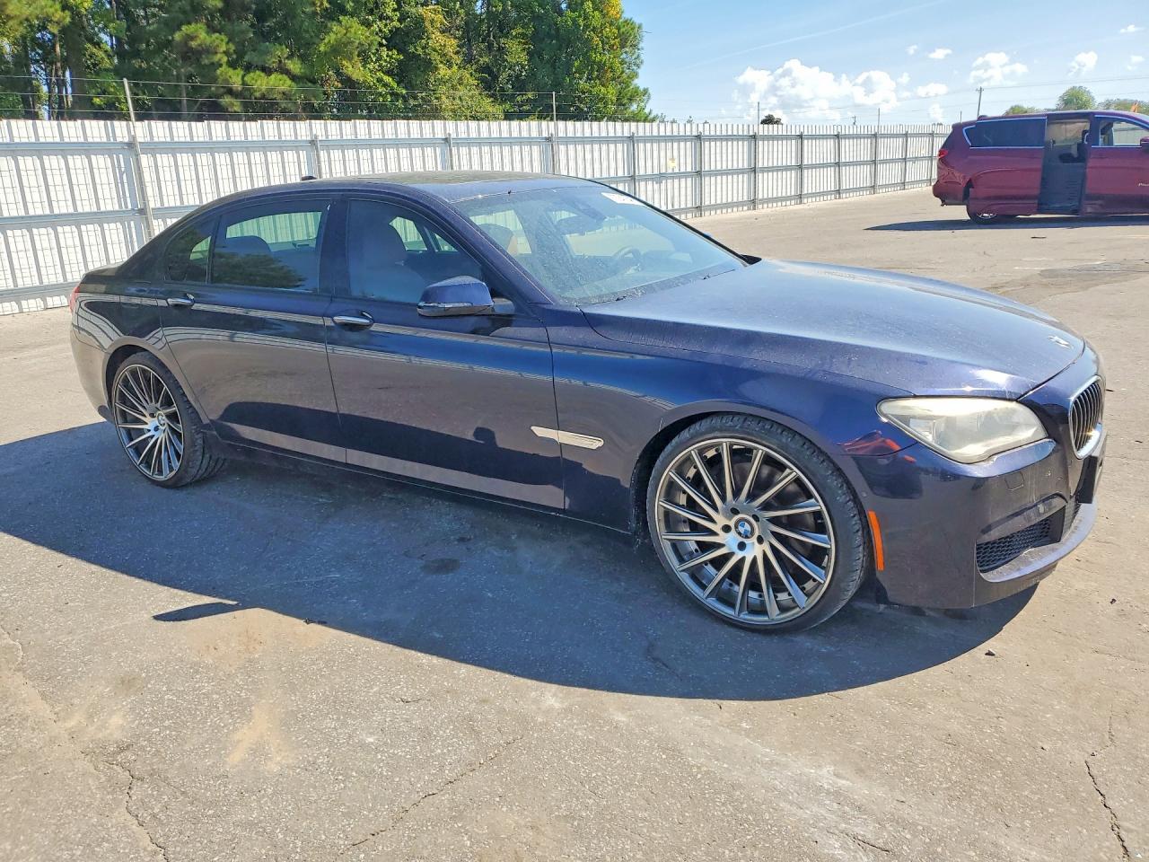 2014 BMW 750Li - zdjęcie 4
