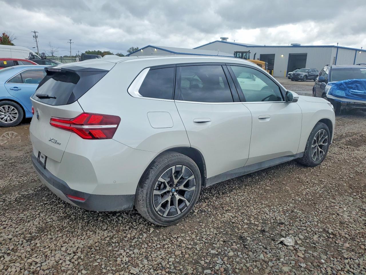 2026 BMW X3 30 xDrive - zdjęcie 3