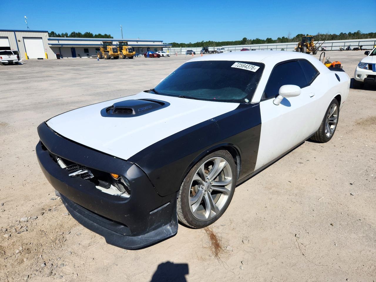 2020 Dodge Challenger R/T - zdjęcie główne