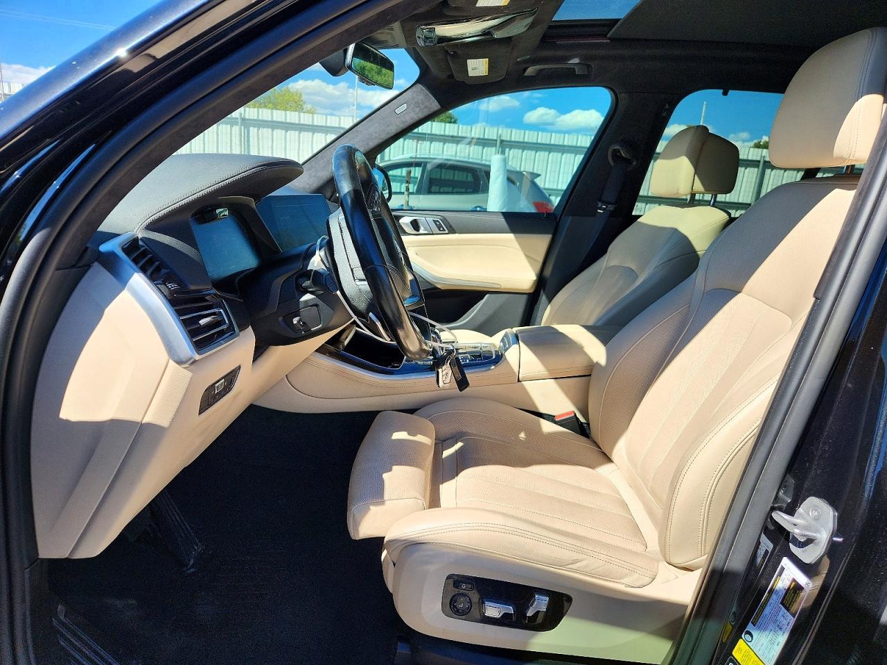 2021 BMW X5 xDrive40I - zdjęcie 7