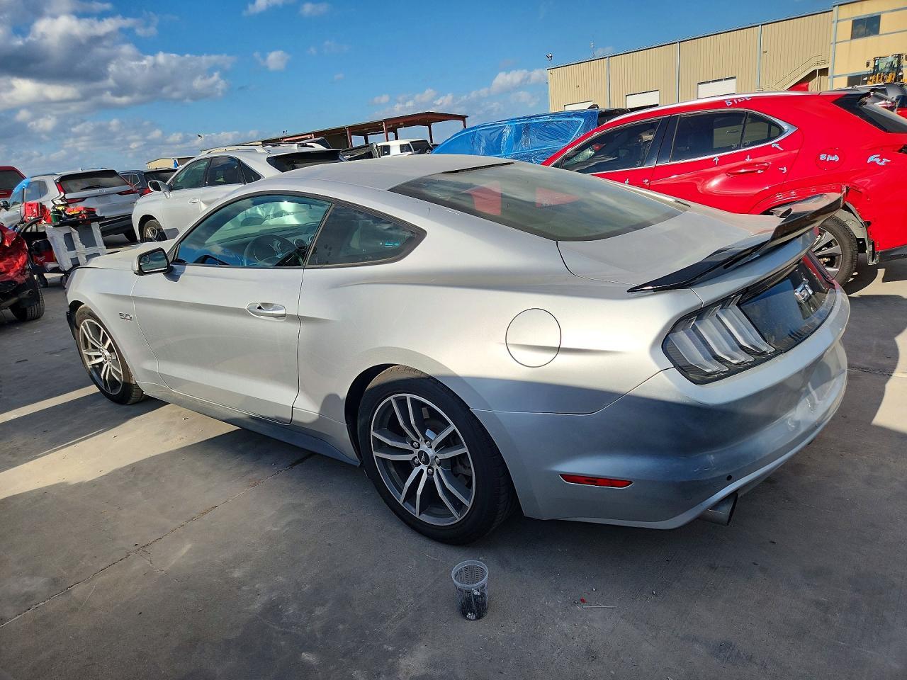 2015 Ford Mustang Gt - zdjęcie 2