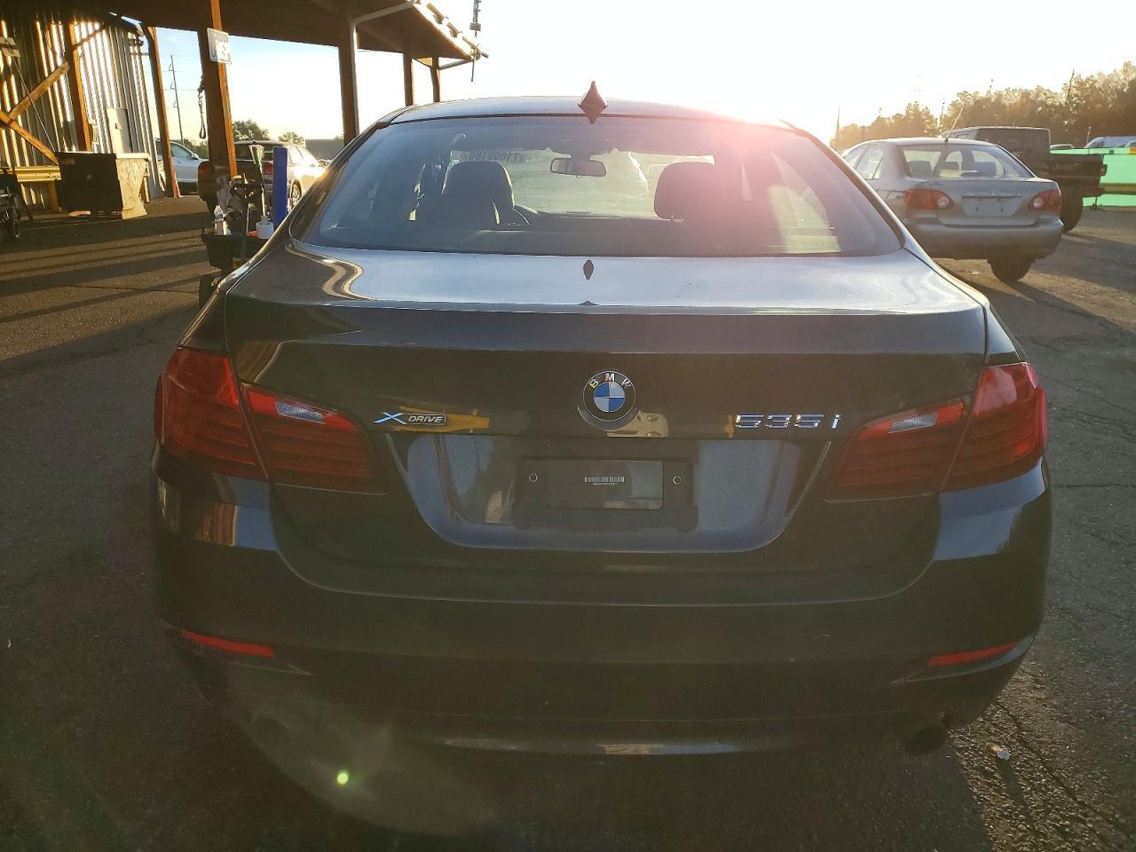 2014 BMW Seria 5 535i - zdjęcie 6