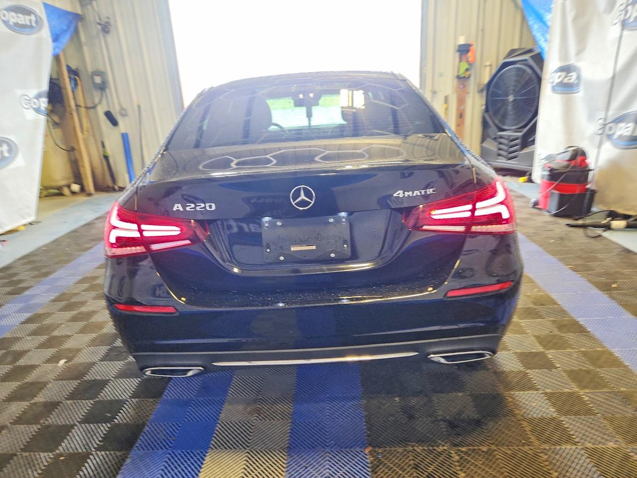 2020 Mercedes-Benz A 220 4Matic - zdjęcie 6
