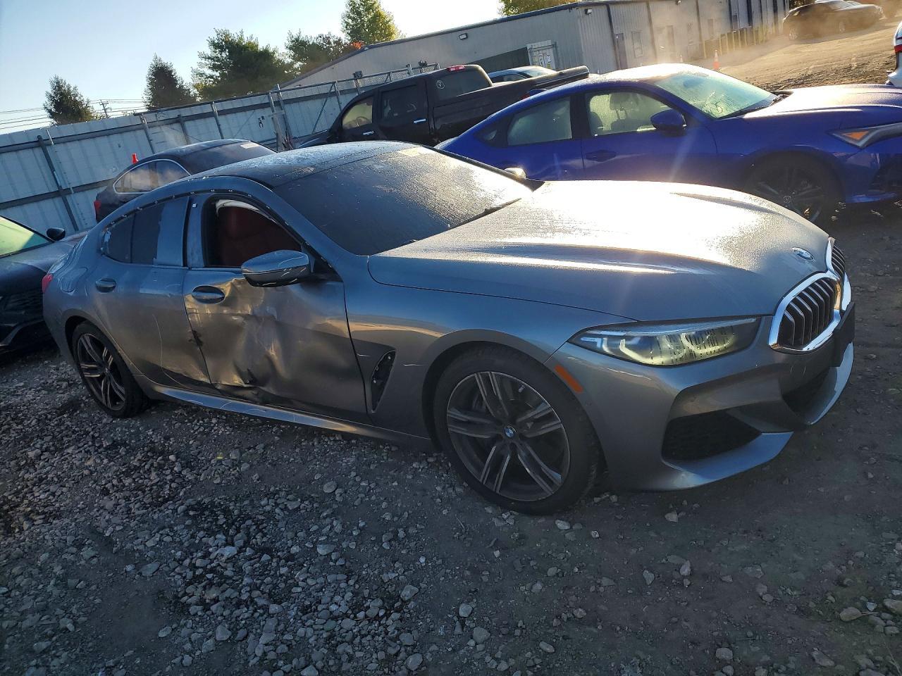 2022 BMW Seria 8 840i - zdjęcie 4
