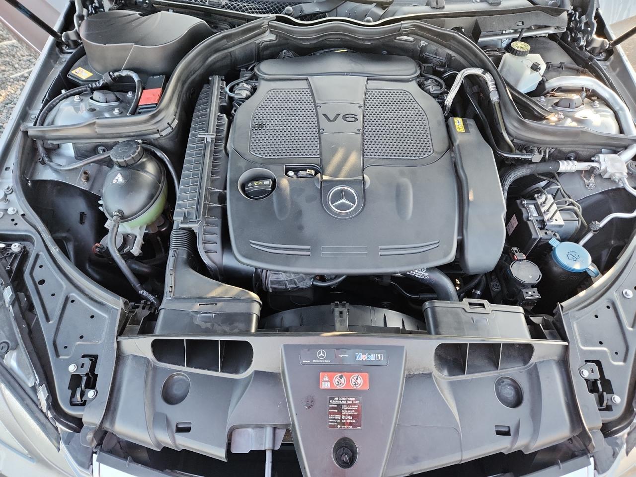 2013 Mercedes-Benz E 350 - zdjęcie 11