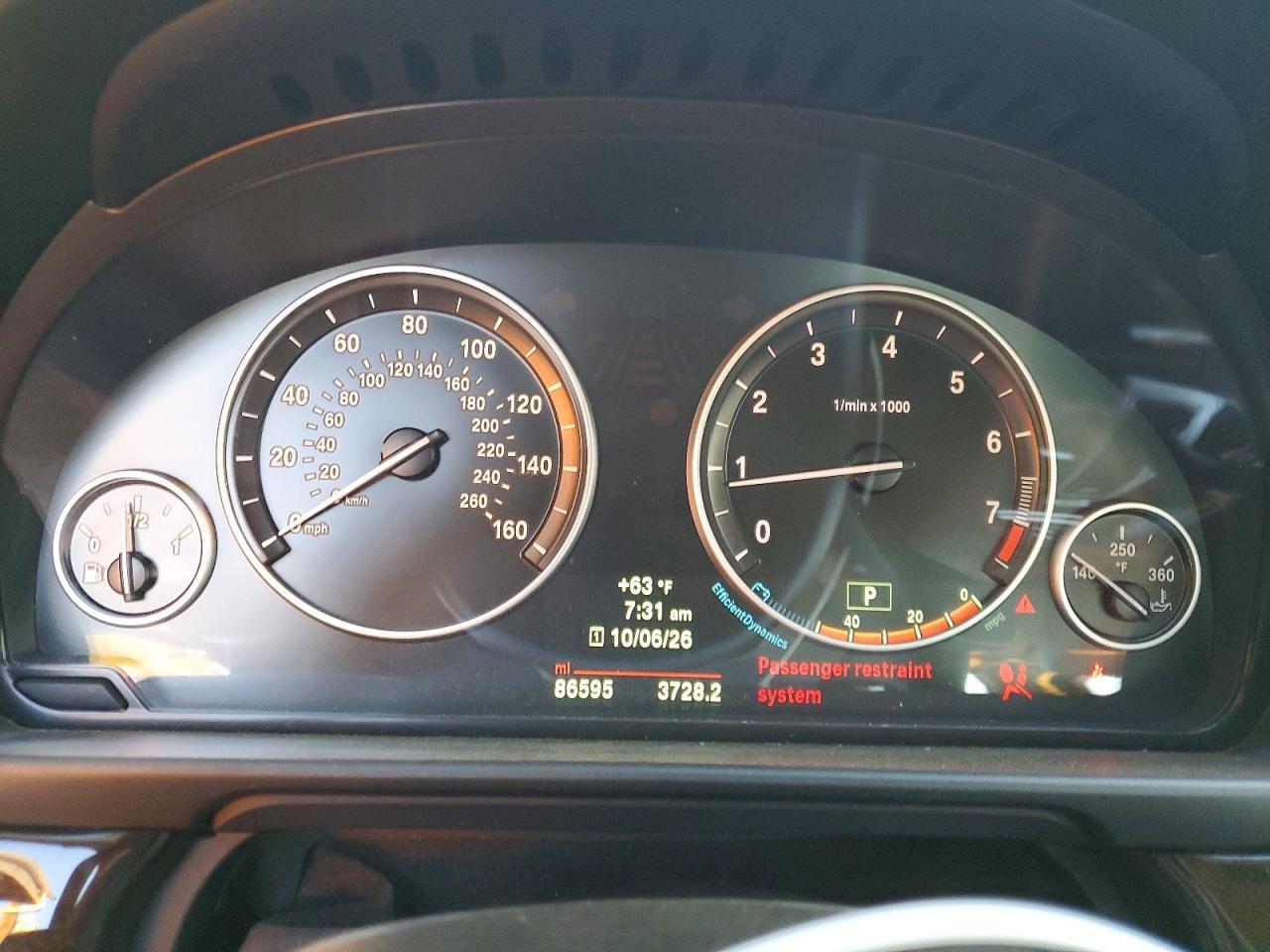2014 BMW Seria 5 535i - zdjęcie 9