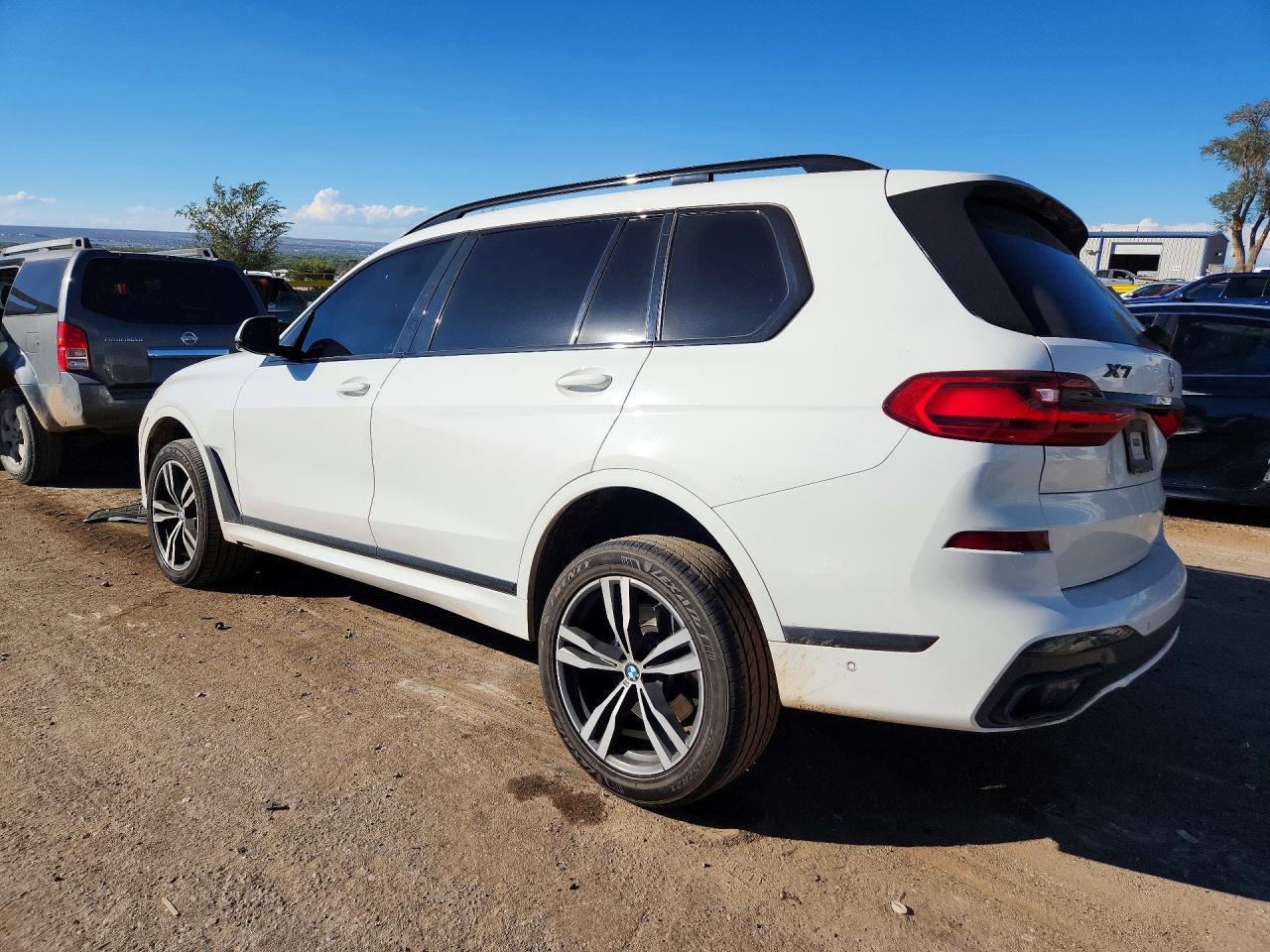 2019 BMW X7 xDrive40I - zdjęcie 2